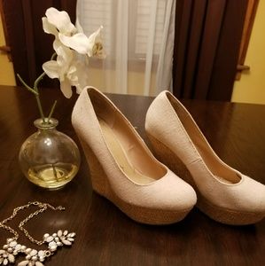 Nude 9W wedges